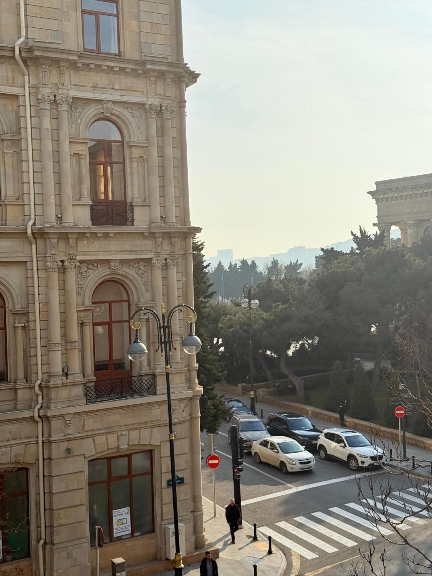Alara Inn Hostel & Hotel Baku Exterior photo